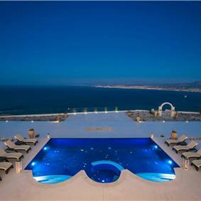 6 bedroom luxury villa with pool near Agia Pelagia, sleeps 12